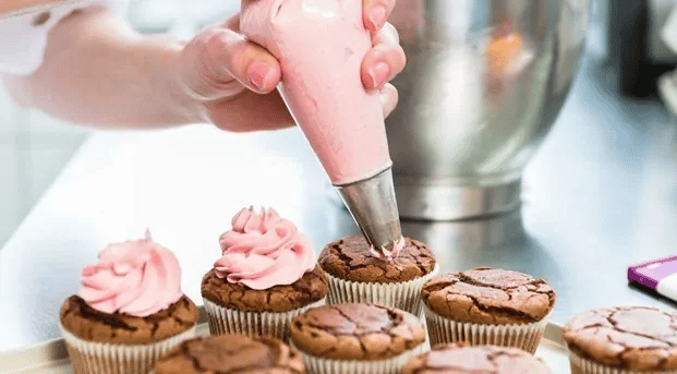 La rencontre événementielle en tout point similaire à un atelier de pâtisserie